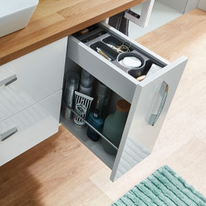 Ausführung Ergänzungsschrank: feste Seitenwand rechts - Öffnung links