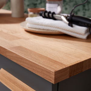 Abdeckplatte: Massivholz - Tiefe: 17,3 cm