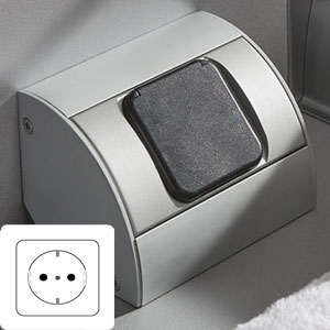 Zusatzsteckdose Waschtischunterschrank: Zusatzsteckdose Standardausführung